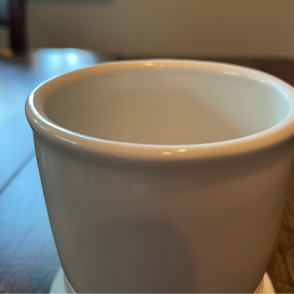 Anthropologie J Mug Monogram Mug 14 oz Initial J Mug Monogram - Picture 7 of 13